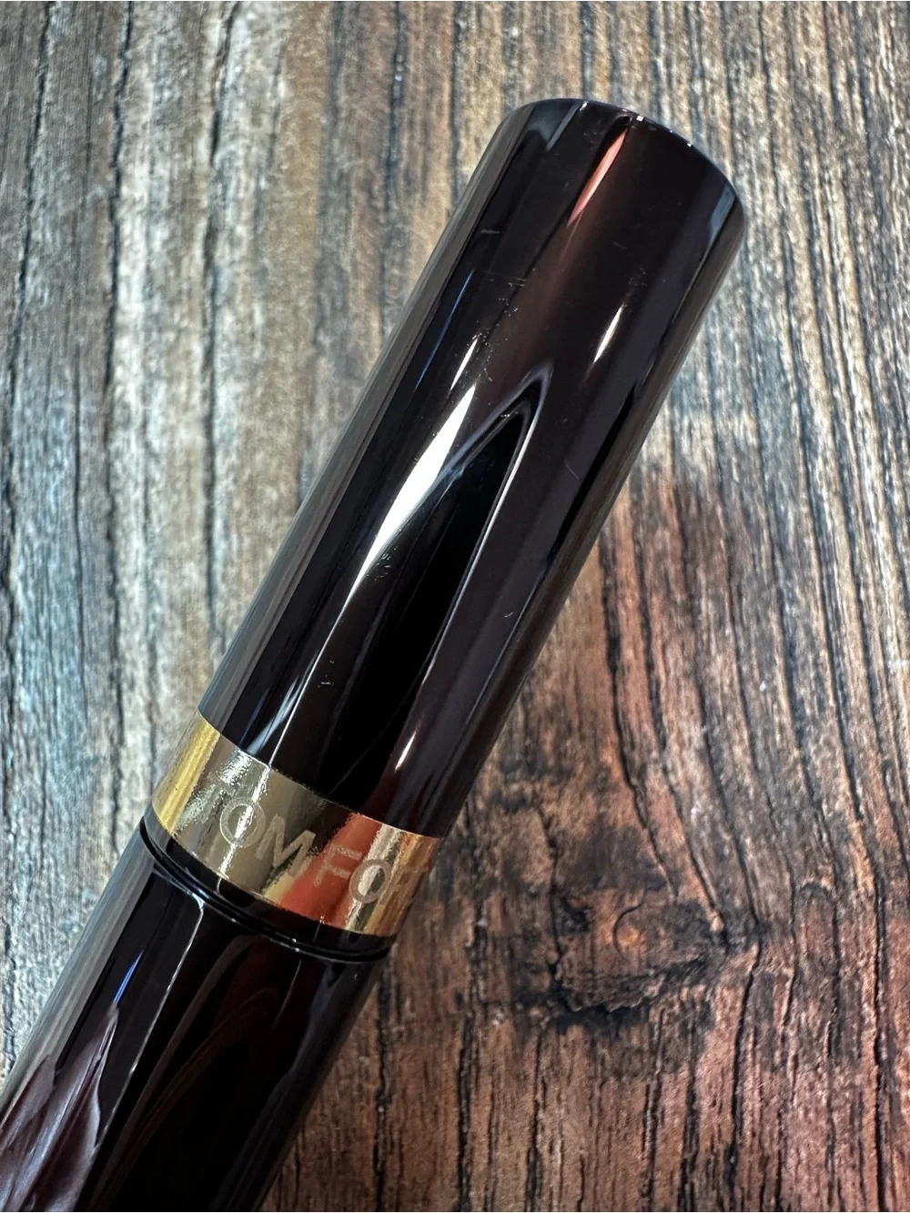 Tom Ford Black Concealer Pen with Gold Band